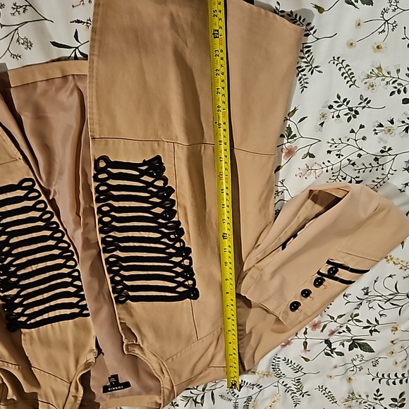 Chic Beige Military Style Jacket - Picture 7 of 7